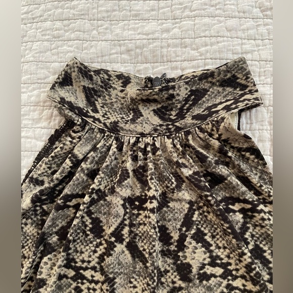 Michael Kors Snakeskin Printed High Neck Tank Work Party Cocktail Size Large - Picture 3 of 8